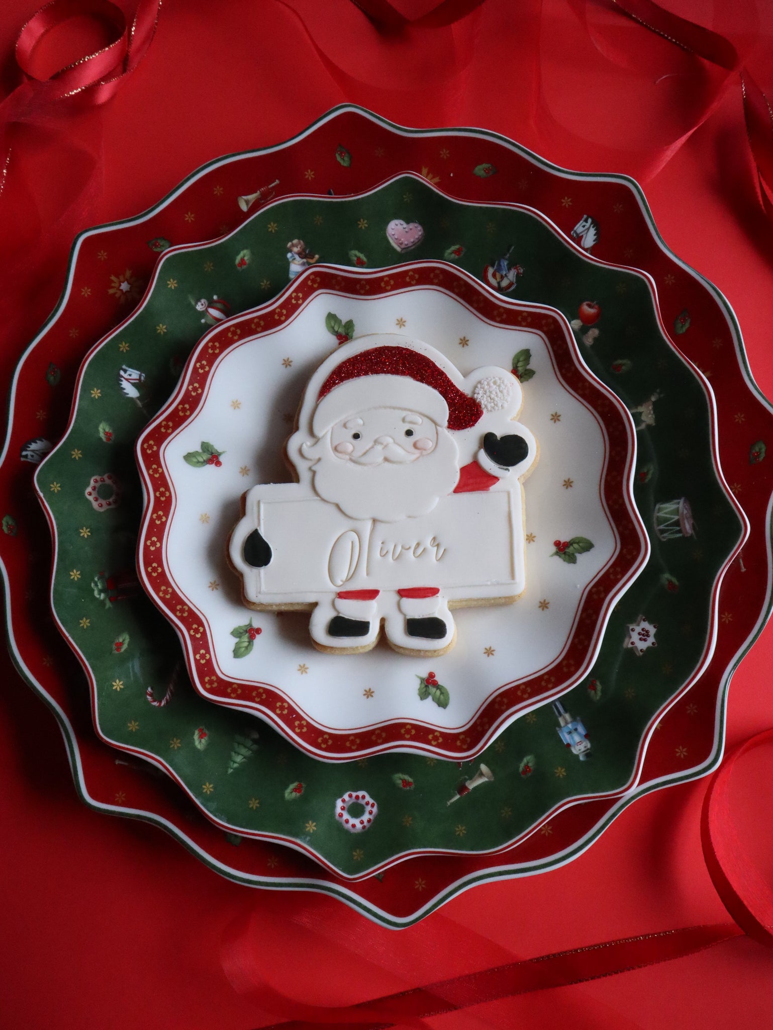 Cutie Santa personalised cookie